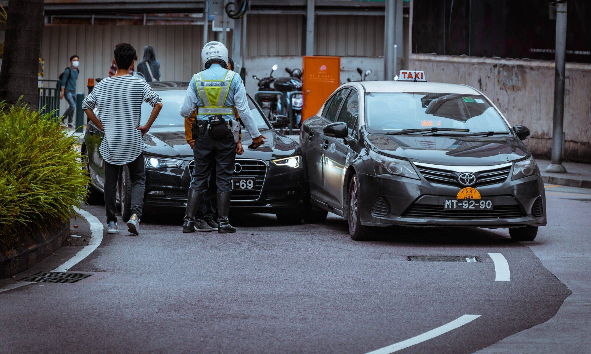  How to Get the Most Money from Your Accident Case with the Right Lawyer